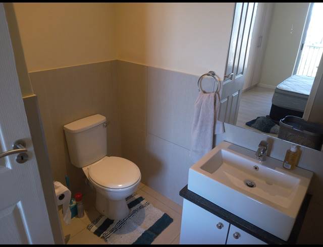2 BEDROOM APARTMENT TO LET IN STRAND NORTH
